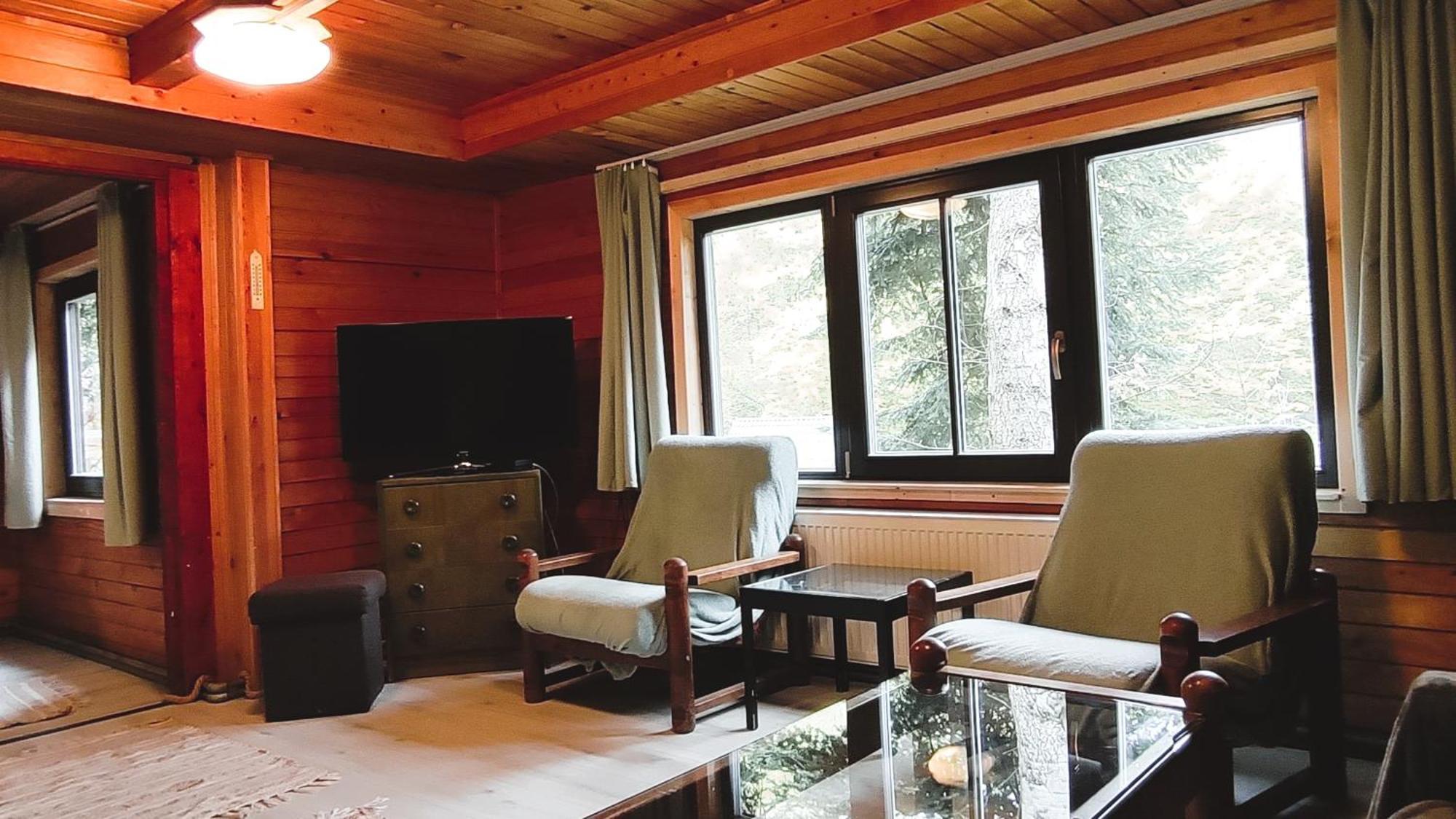 Chalet Pri 7 Jazerach S Vyvysenou Terasou *